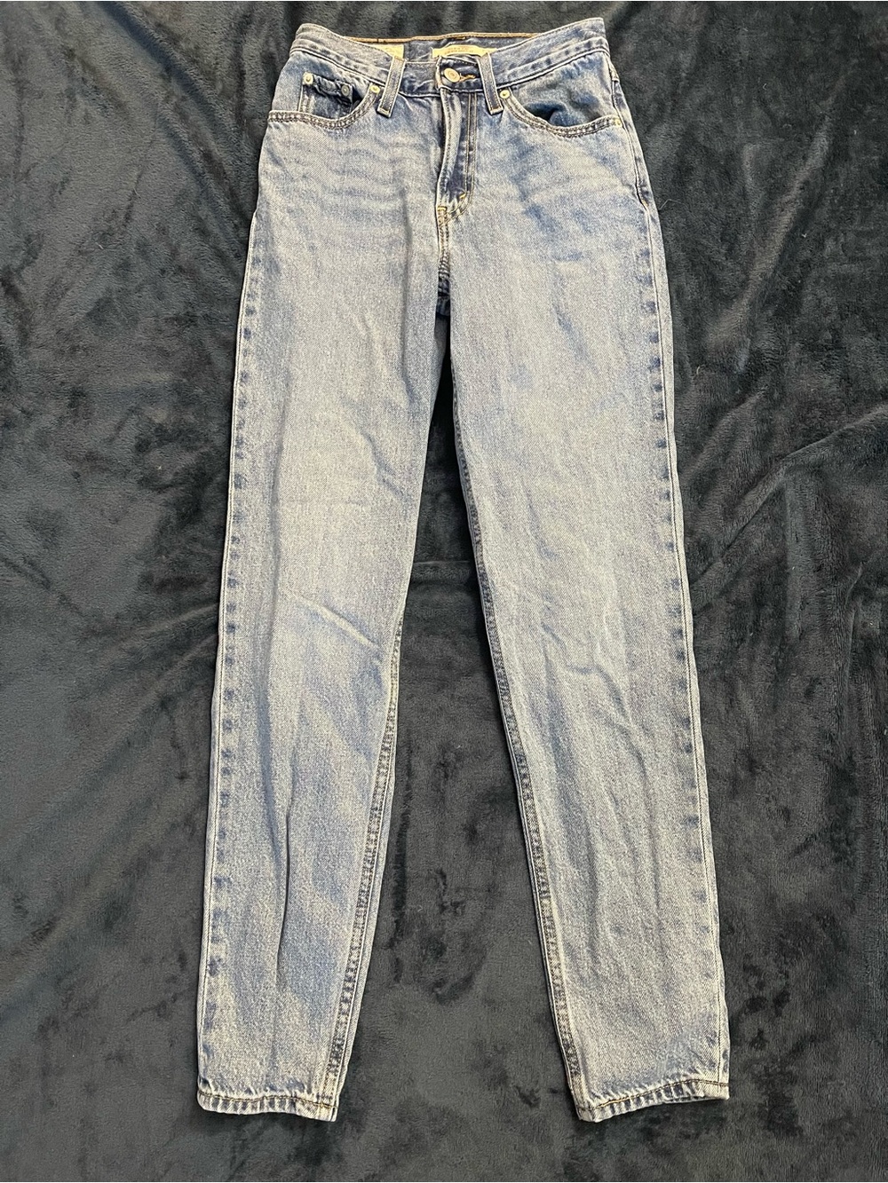 Levi 80s Mom Jeans